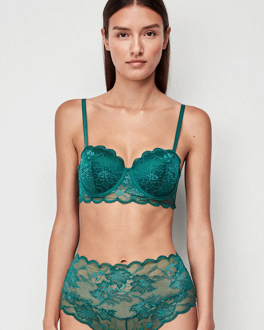 2/10024 Conjunto sujetador desmontable con braga alta Gisela